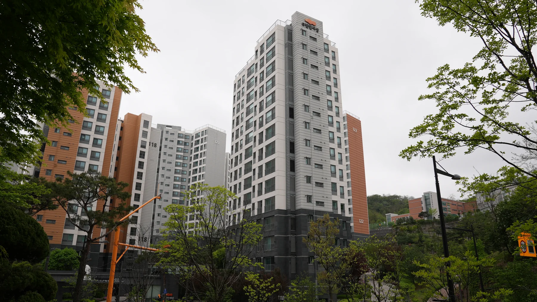 e편한세상 옥수파크힐스 단지 촬영 사진 1
